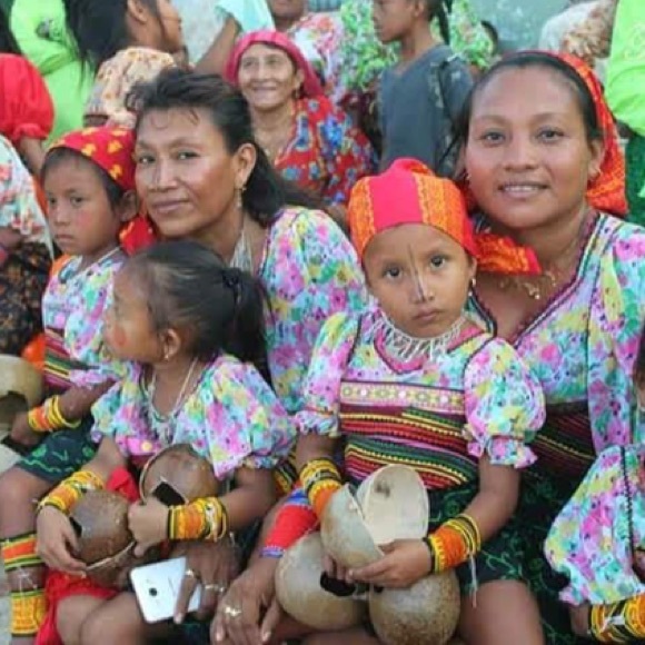 FLASH PRICE Handmade Tribal Mola  Shoe 8.5-9. - Picture 16 of 16